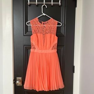Coral Bebe Dress size 4